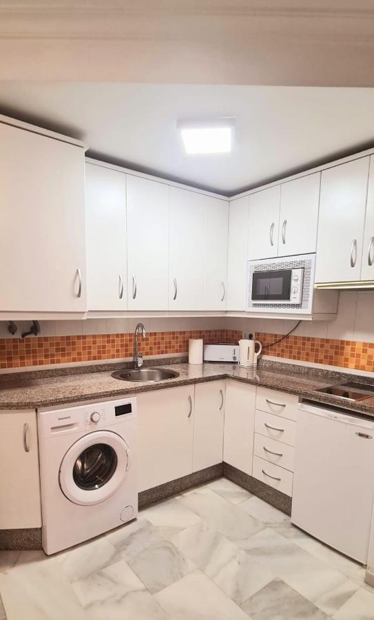 Apartamento A 2 Minutos De La Playa Y Centro Fuengirola Dış mekan fotoğraf